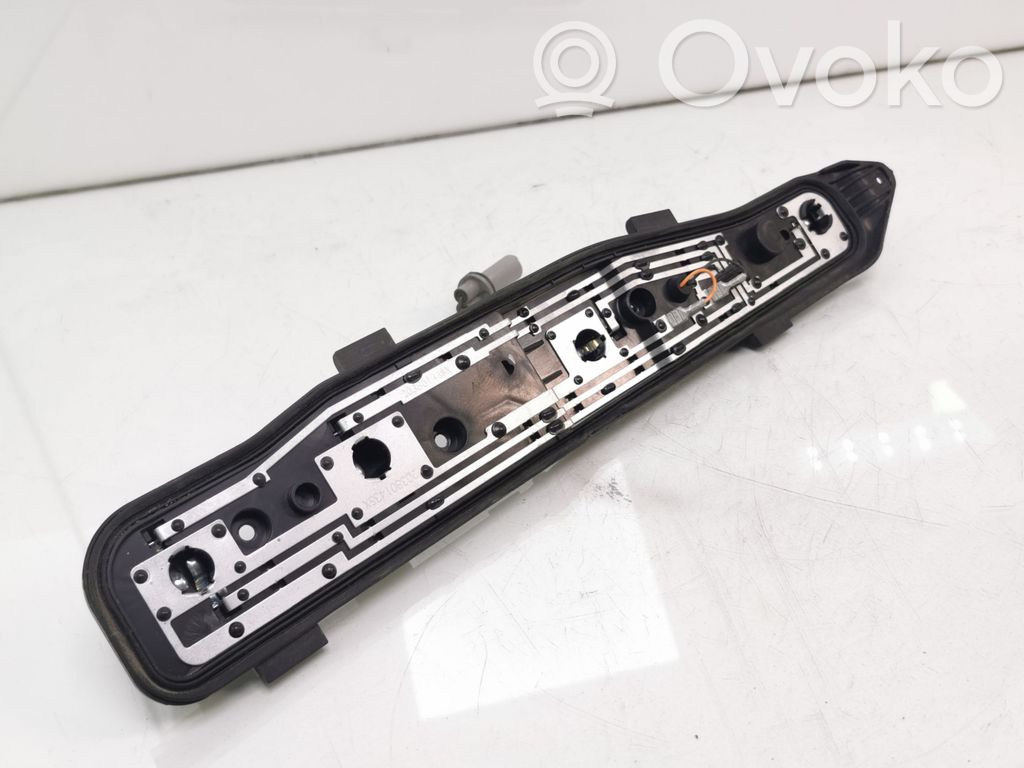 Tail light part   20380751,20380143SX,PY21W