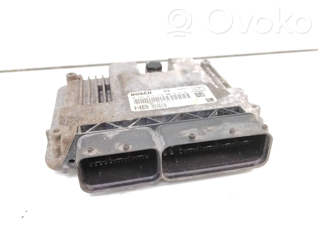 Opel Vectra C Engine control unit/module 