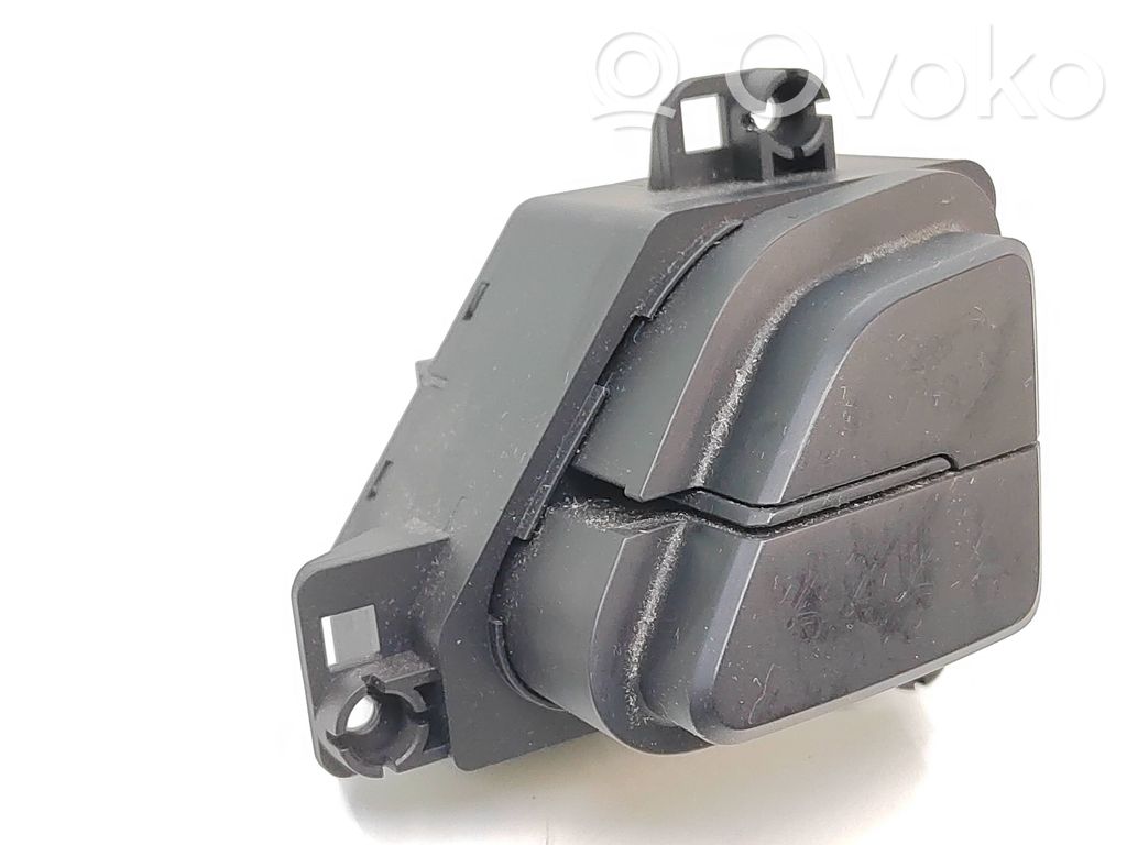 Hyundai i30 Passenger airbag on/off switch 
