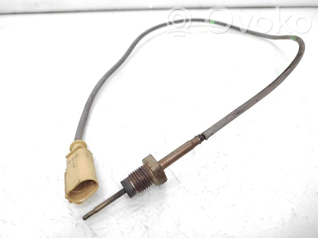 Volkswagen PASSAT B8 Exhaust gas temperature sensor 