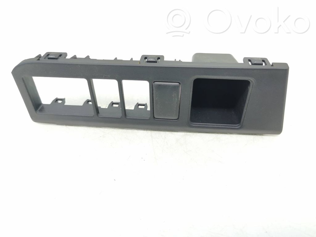 Nissan Note (E11) Other dashboard part 