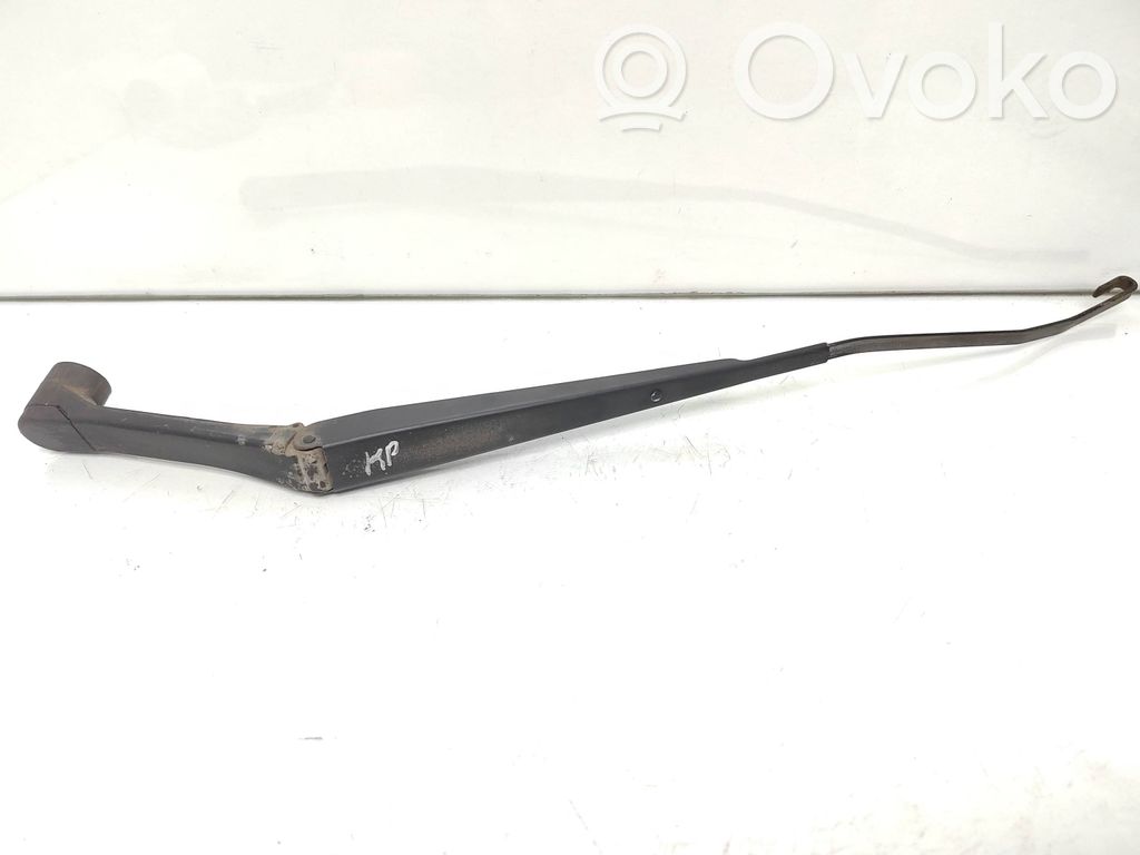 Mitsubishi Colt Front wiper blade arm 
