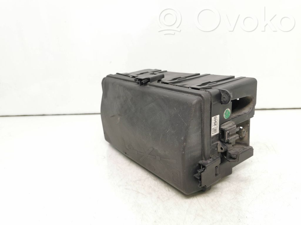 Chevrolet Orlando Fuse module 