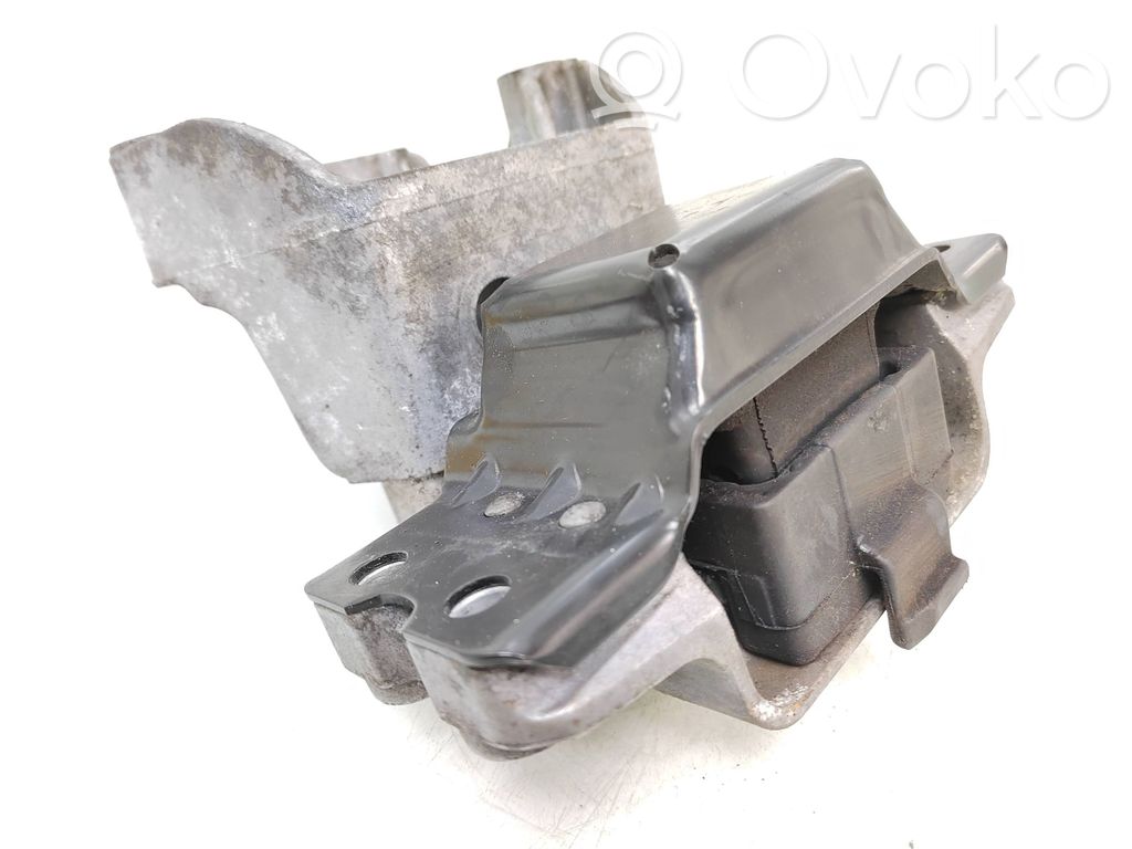Volkswagen PASSAT B6 Gearbox mount 