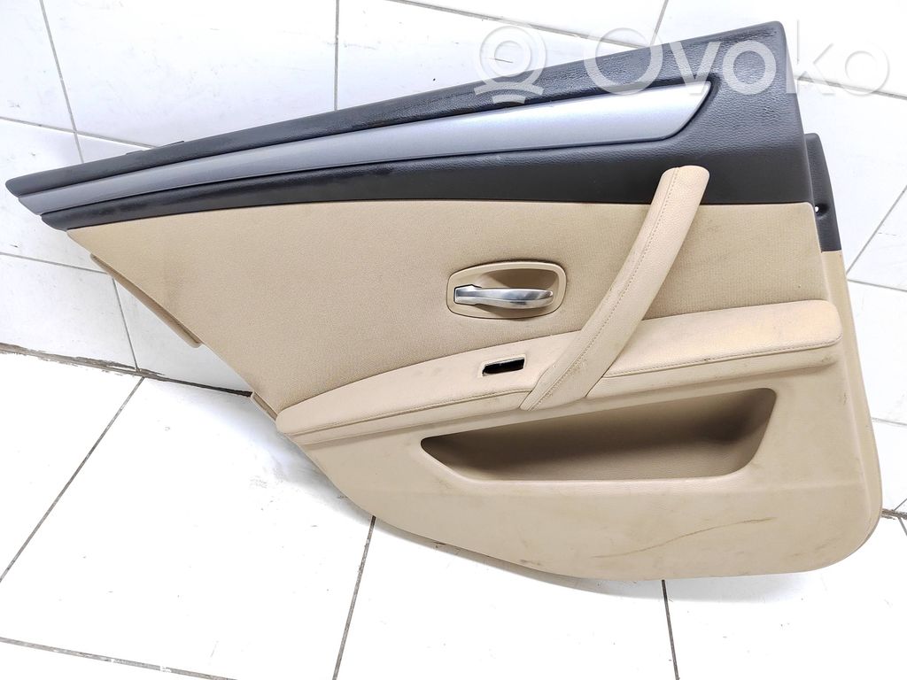 BMW 5 E60 E61 Обшивка задней двери 