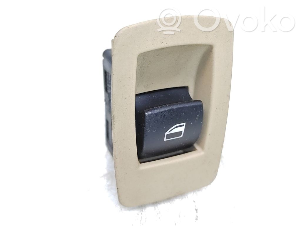 Electric window control switch   9113931,15939113931,15939930