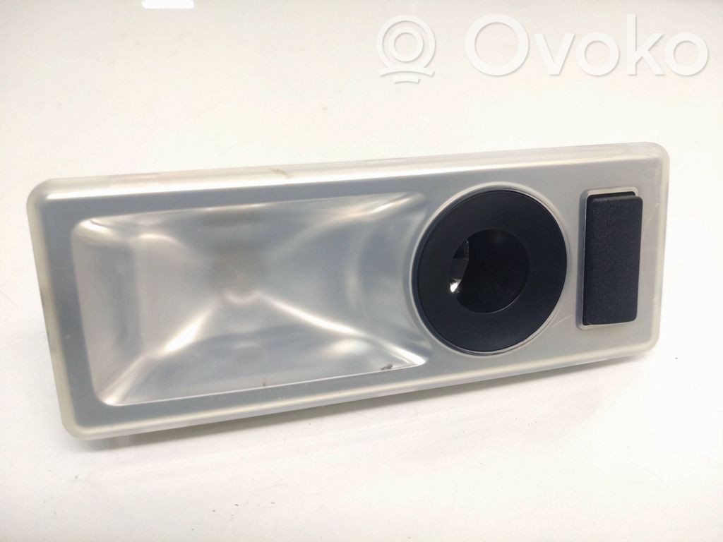 BMW 5 E60 E61 Takaistuimen valo 