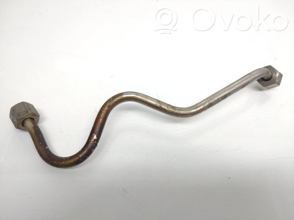 Fuel main line pipe   4561983
