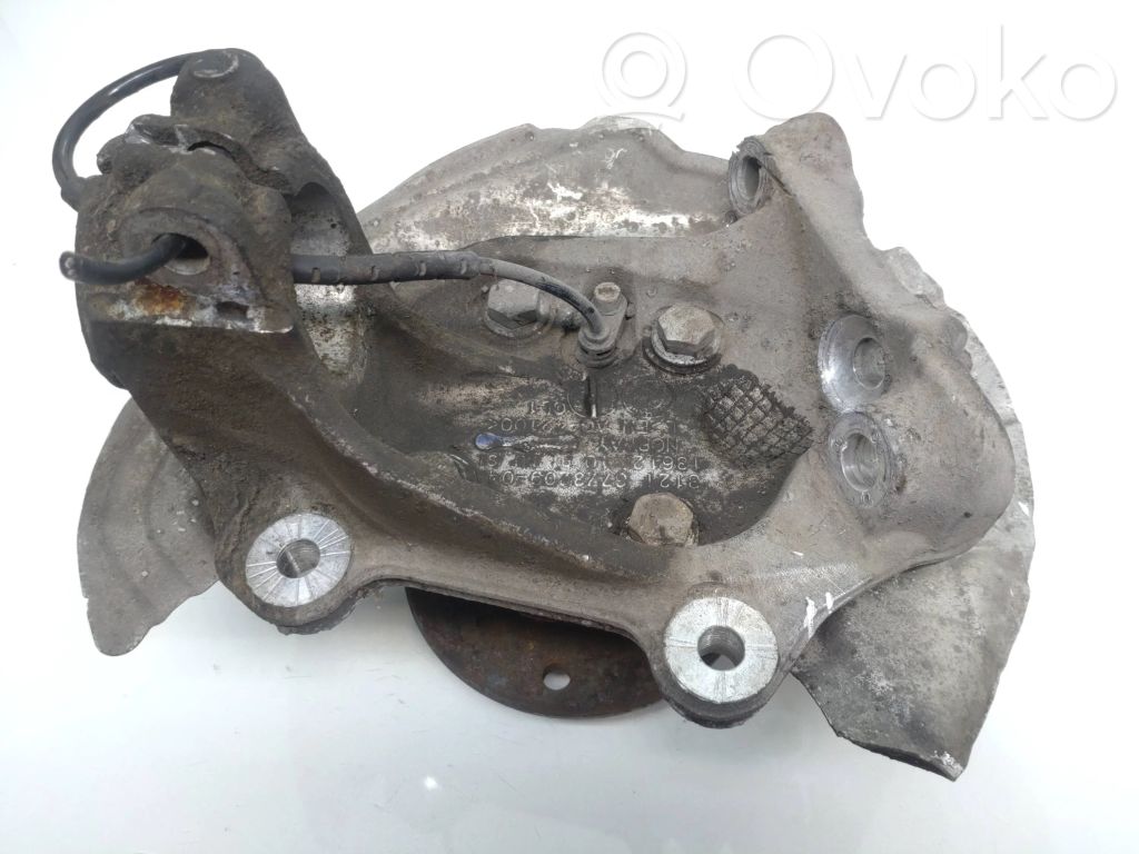 BMW 1 E81 E87 Front wheel hub spindle knuckle 