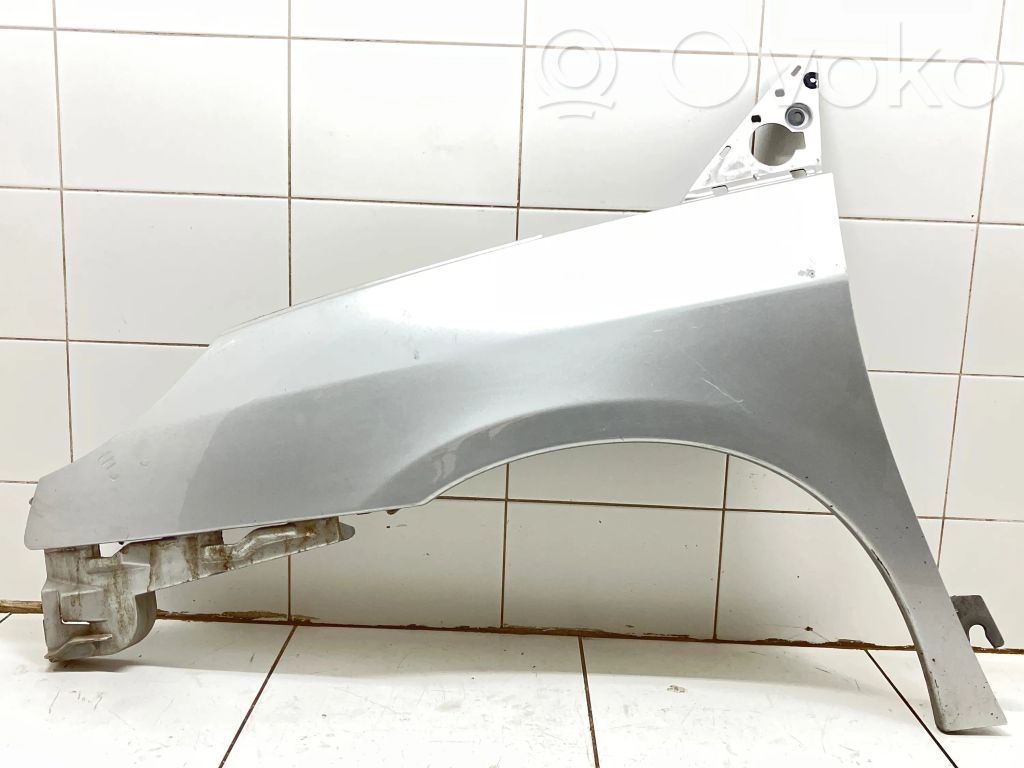 Peugeot 807 Błotnik przedni 