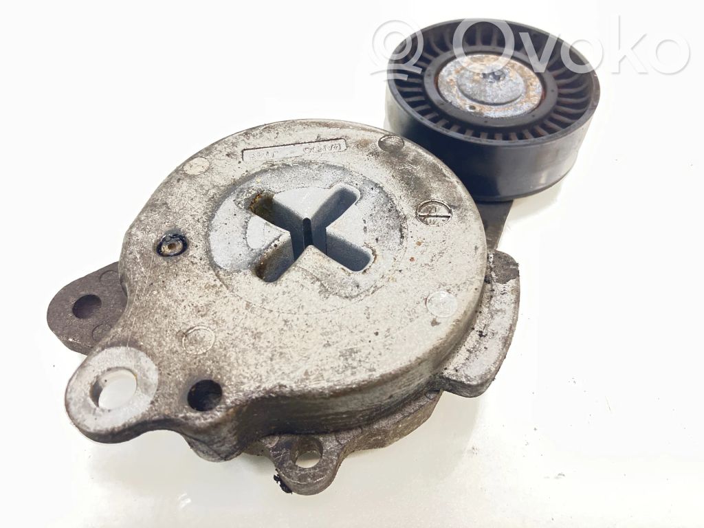 Toyota Auris E180 Diržo įtempėjas 