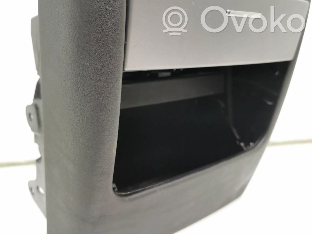 BMW X5 E53 Cup holder back 