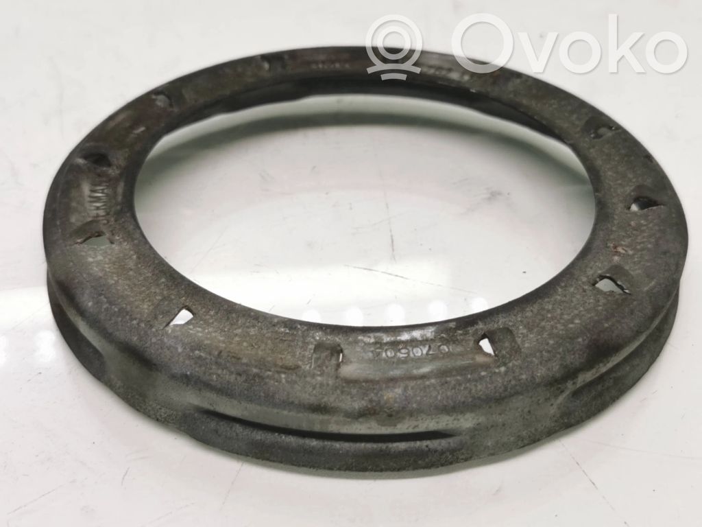 BMW X5 E53 In tank fuel pump screw locking ring/nut 