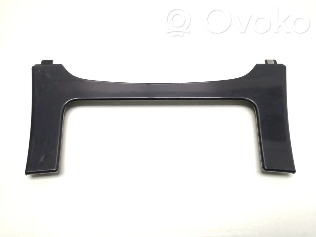 Panel trim   353824