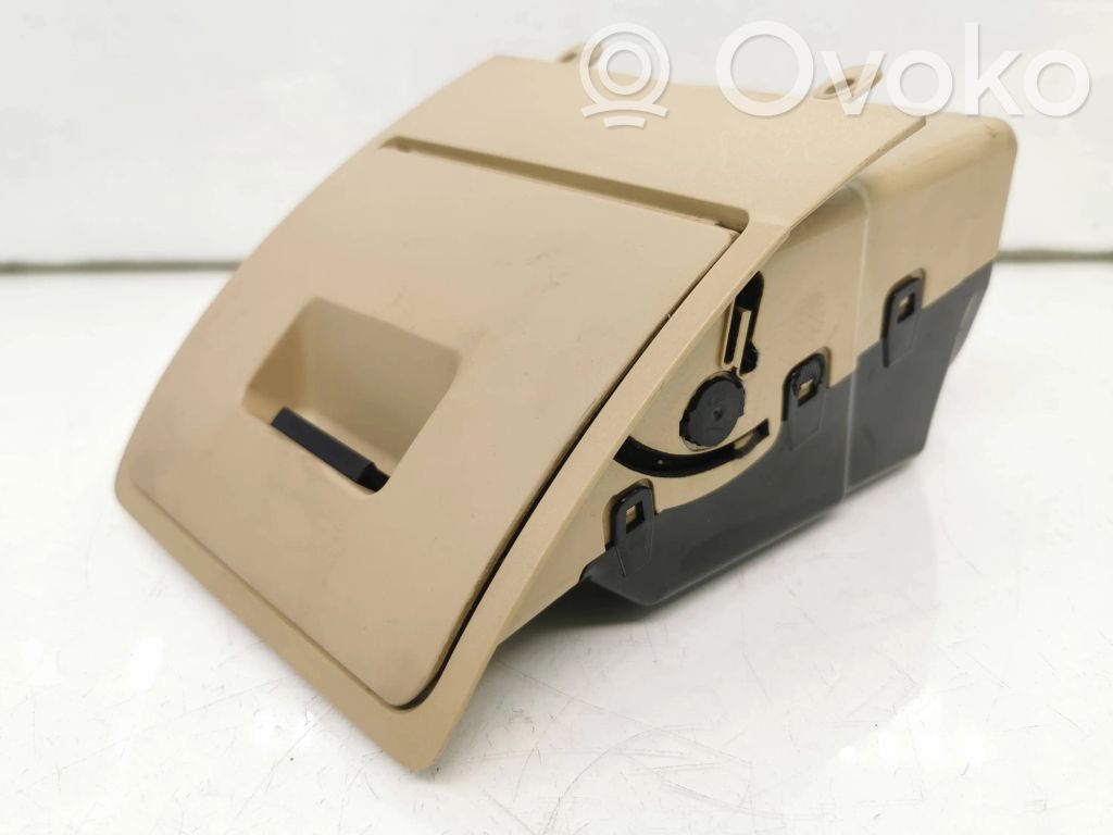 BMW 5 E60 E61 Glove box 