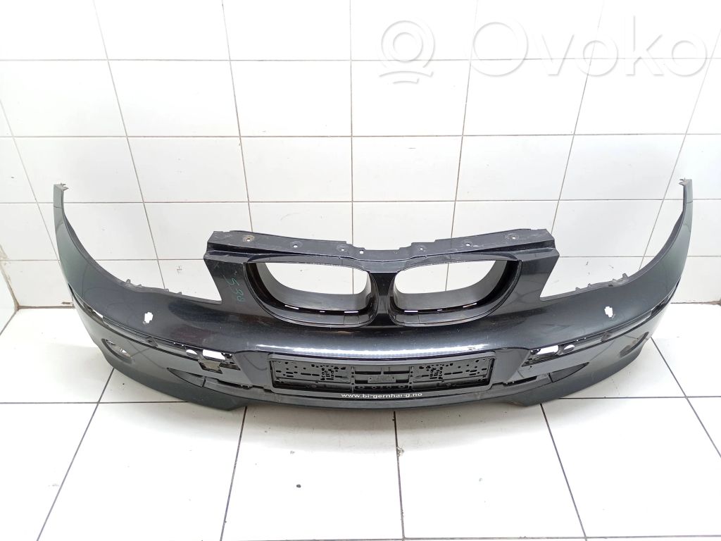BMW 1 E81 E87 Priekinis bamperis 