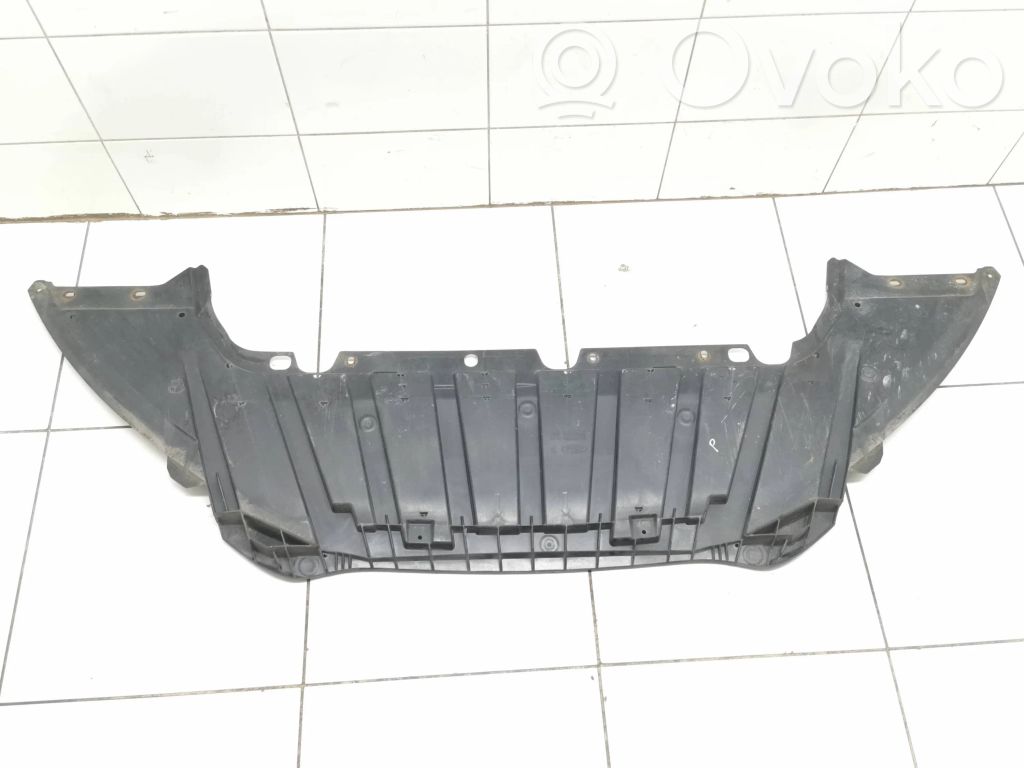 Bamperio dugno apsauga   BM51A8B384A,16067,C8L6D