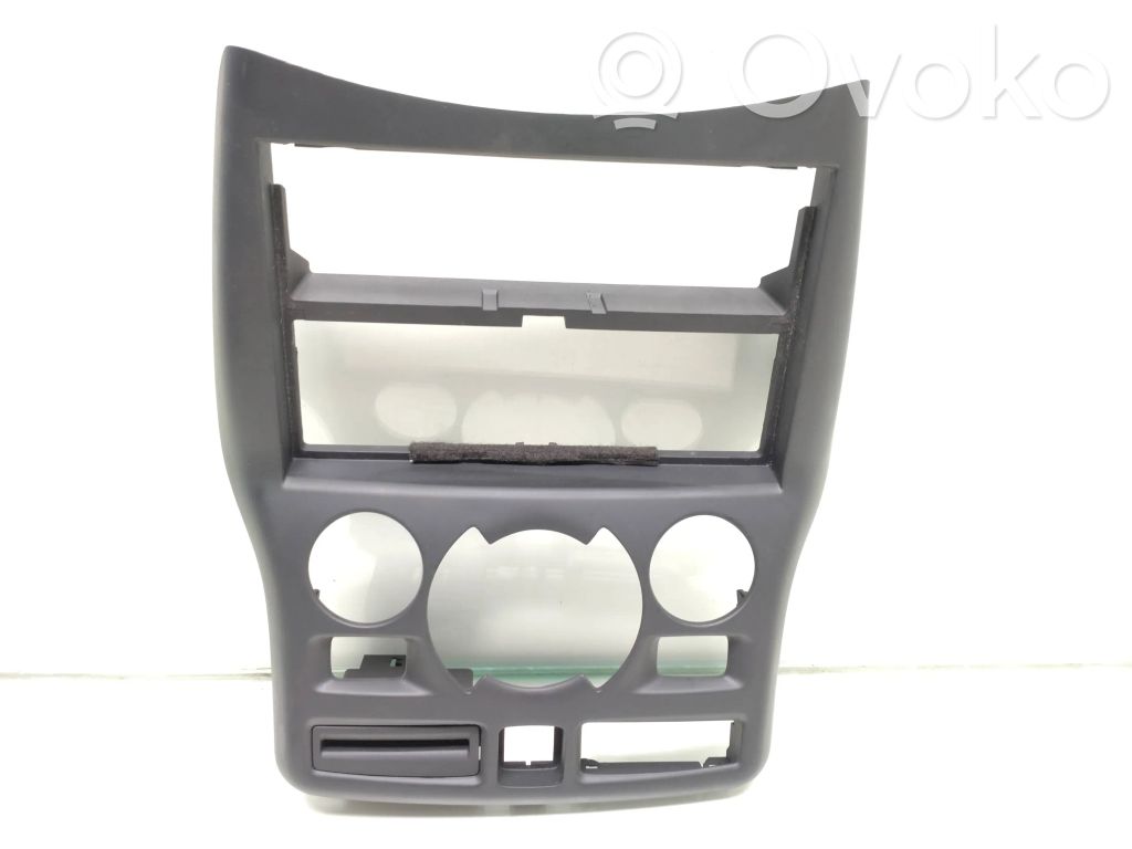 Citroen C3 Radio/GPS head unit trim 