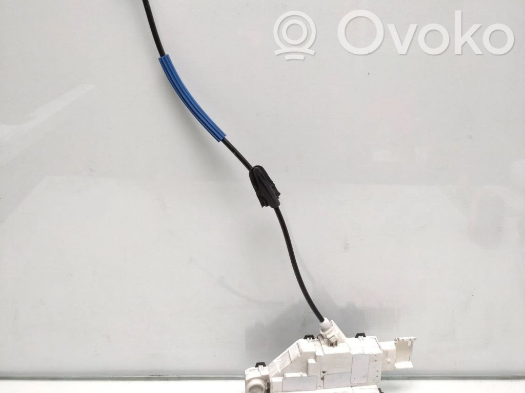 Citroen C4 I Takaoven lukko 