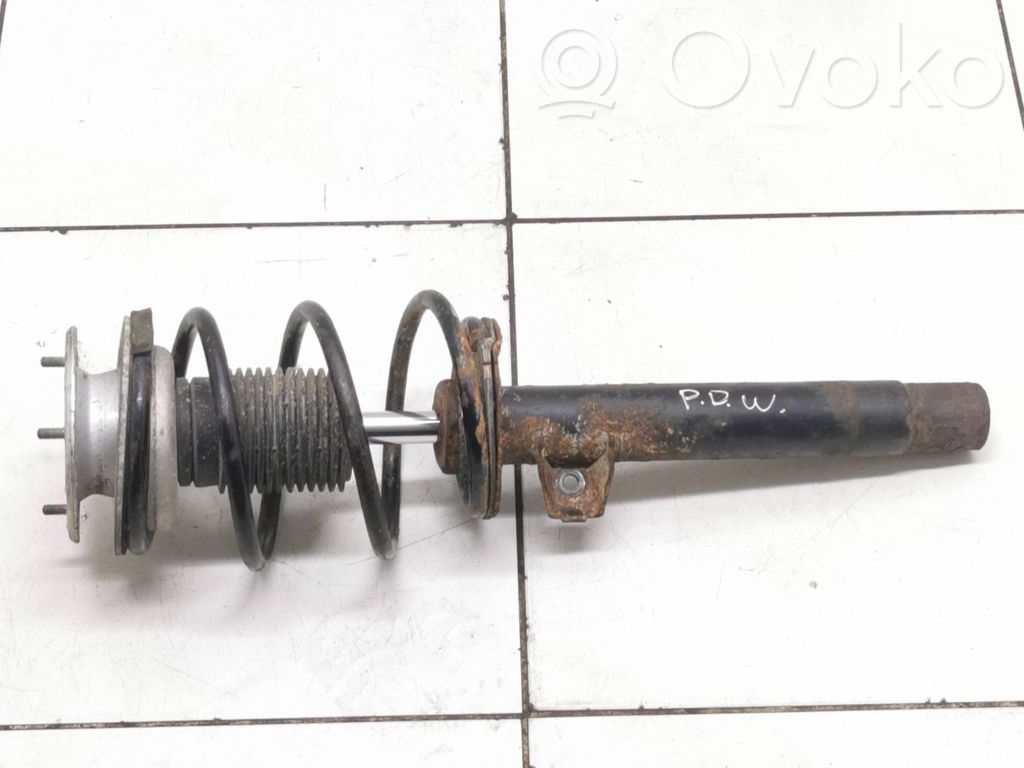 BMW 3 E46 Priekšpusē amortizators ar atsperi 