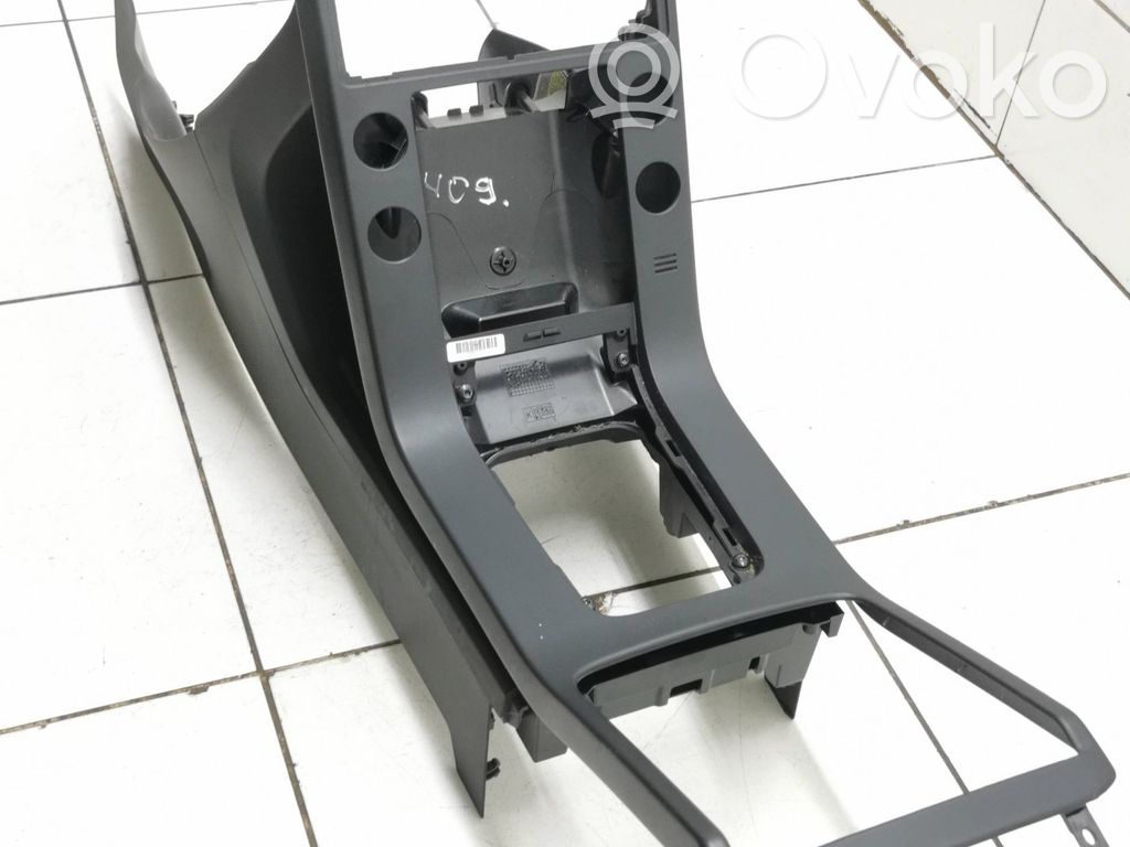 Consola central   39808570,38870998,1281503,39859179,T2022940