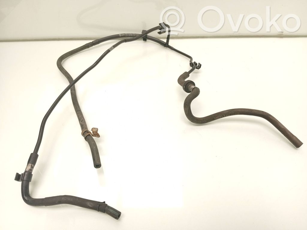 Audi A5 8T 8F Caurulīte (-es) / šļūtene (-es) 