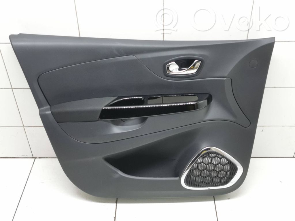 Renault Captur Panou tapițerie ușă față 