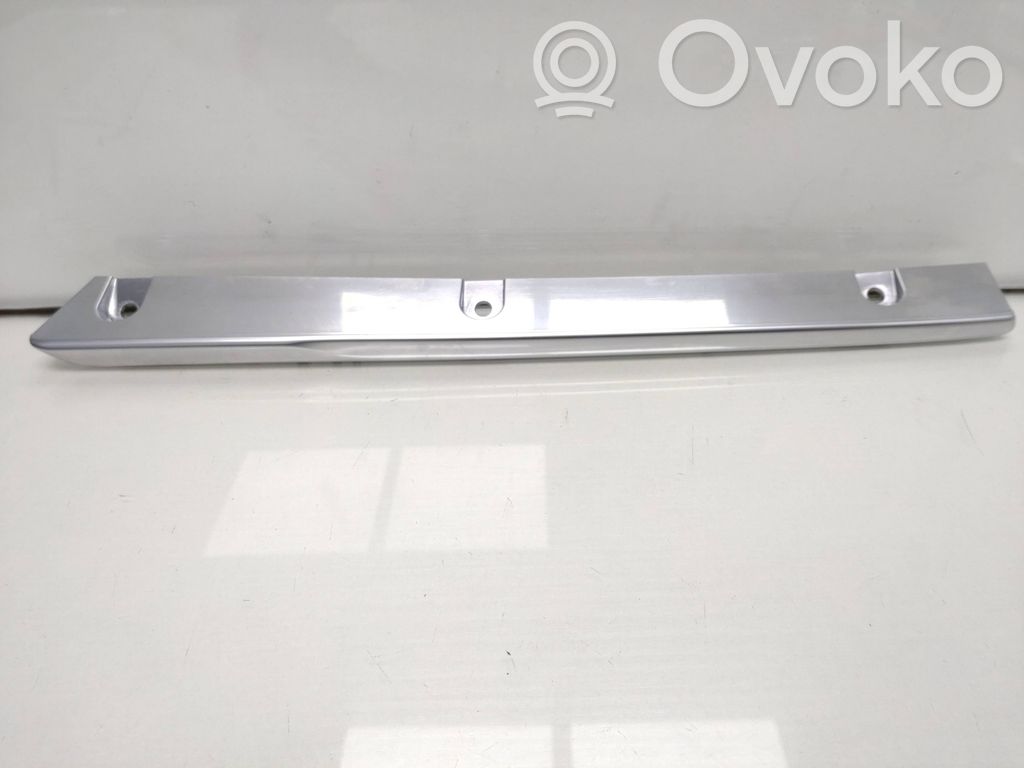 Volvo V40 Dashboard glove box trim 