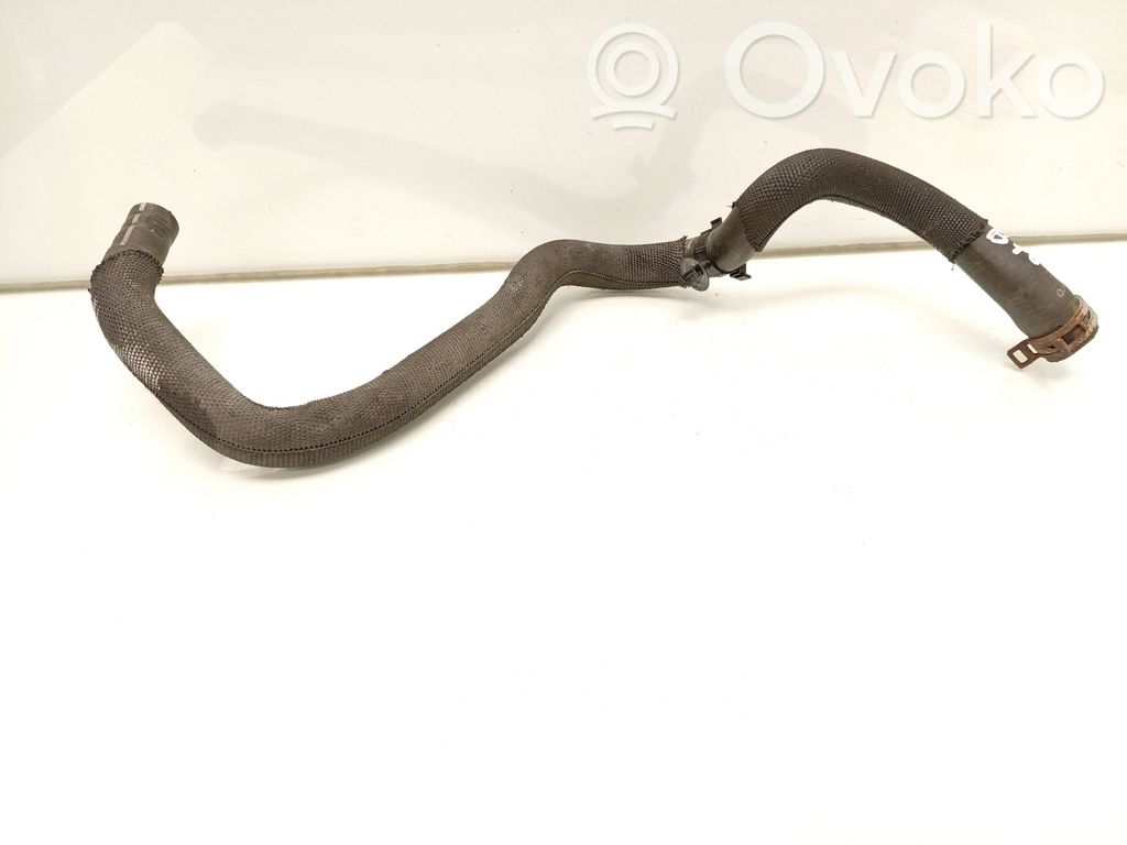 Volvo V40 Engine coolant pipe/hose 