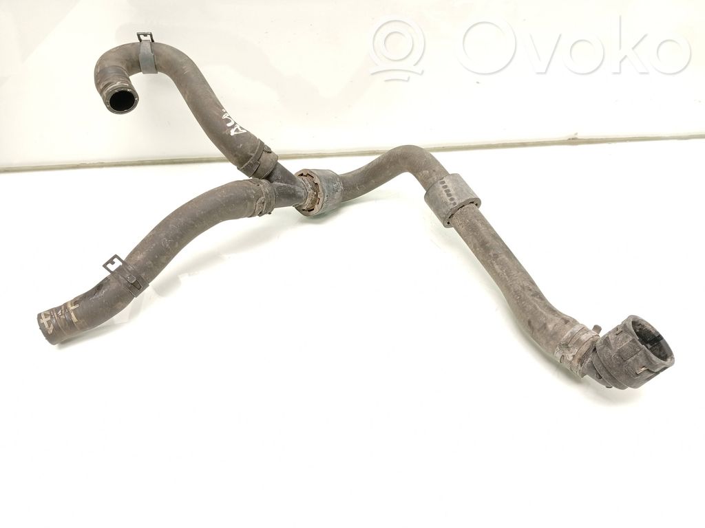 Volkswagen Golf VII Conductă/furtun lichid de răcire motor 