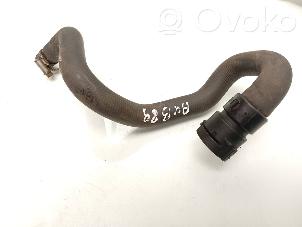 Volvo V70 Engine coolant pipe/hose 