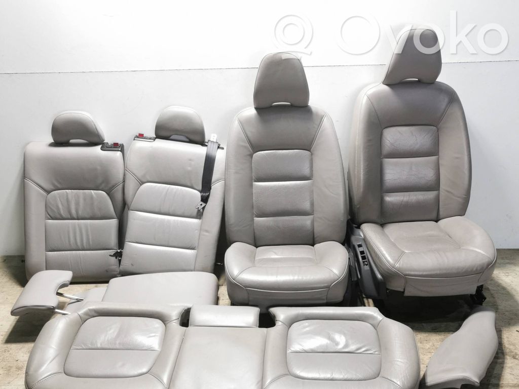 Volvo V70 Fotele / Kanapa / Komplet 