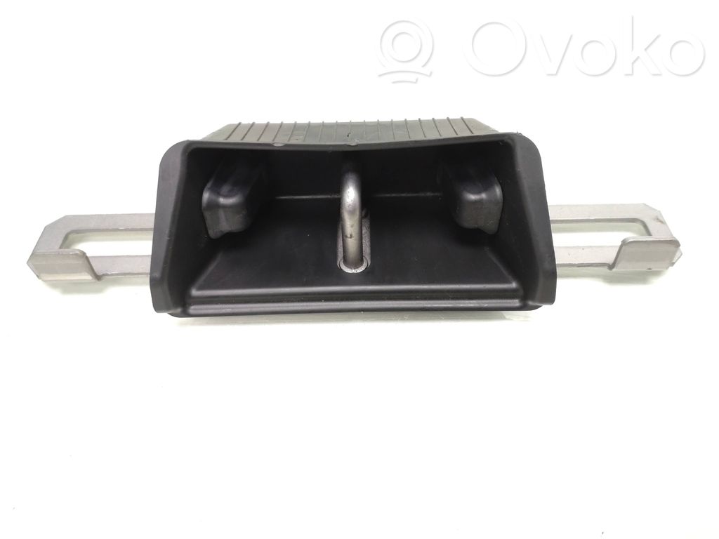 Polestar 2 Trunk lock loop 