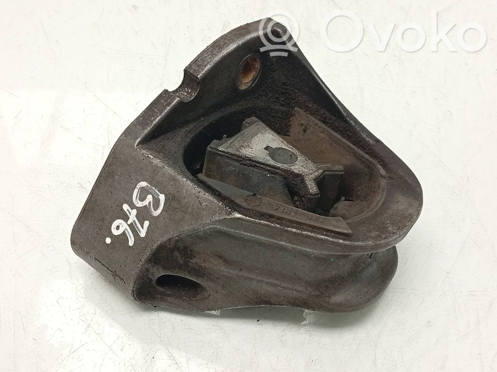 Volvo V40 Gearbox mount 