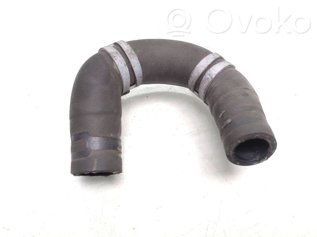 Volvo V40 Conductă/furtun lichid de răcire motor