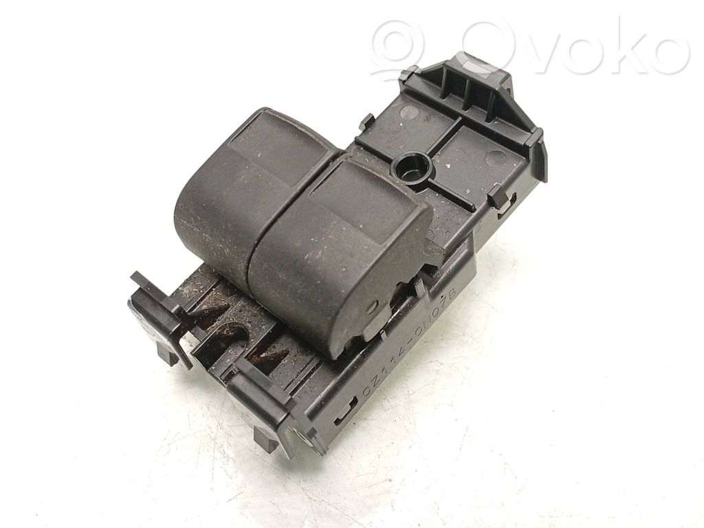 Toyota Aygo AB40 Electric window control switch 