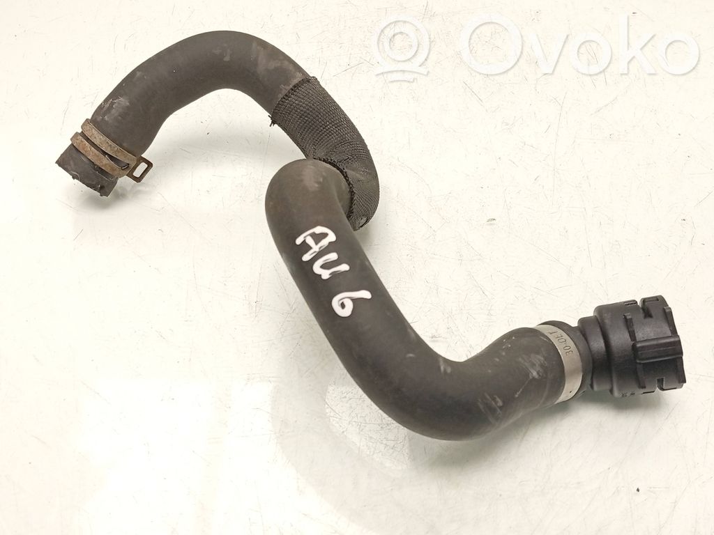 BMW 5 GT F07 Conductă/furtun lichid de răcire motor 