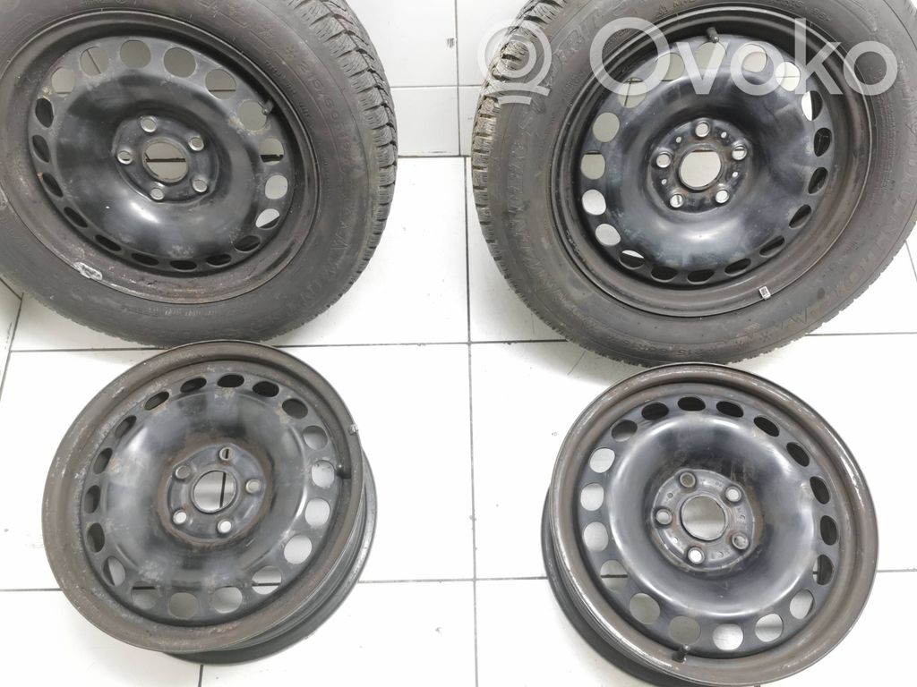 Volkswagen PASSAT B8 Felgi stalowe R16 