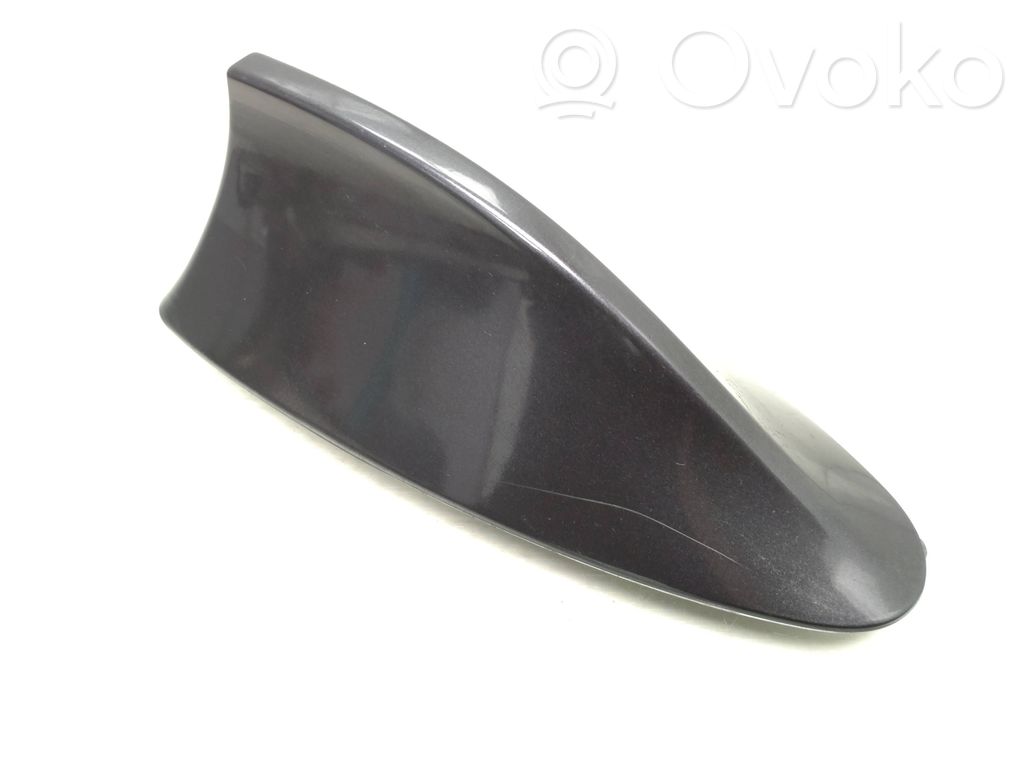 BMW 5 F10 F11 Copertura dell’antenna tetto (GPS) 