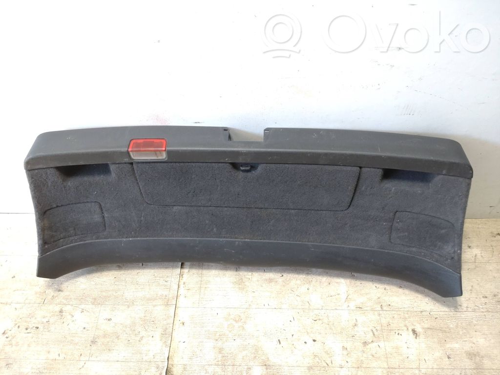 Audi A4 S4 B7 8E 8H Rivestimento portellone posteriore/bagagliaio 