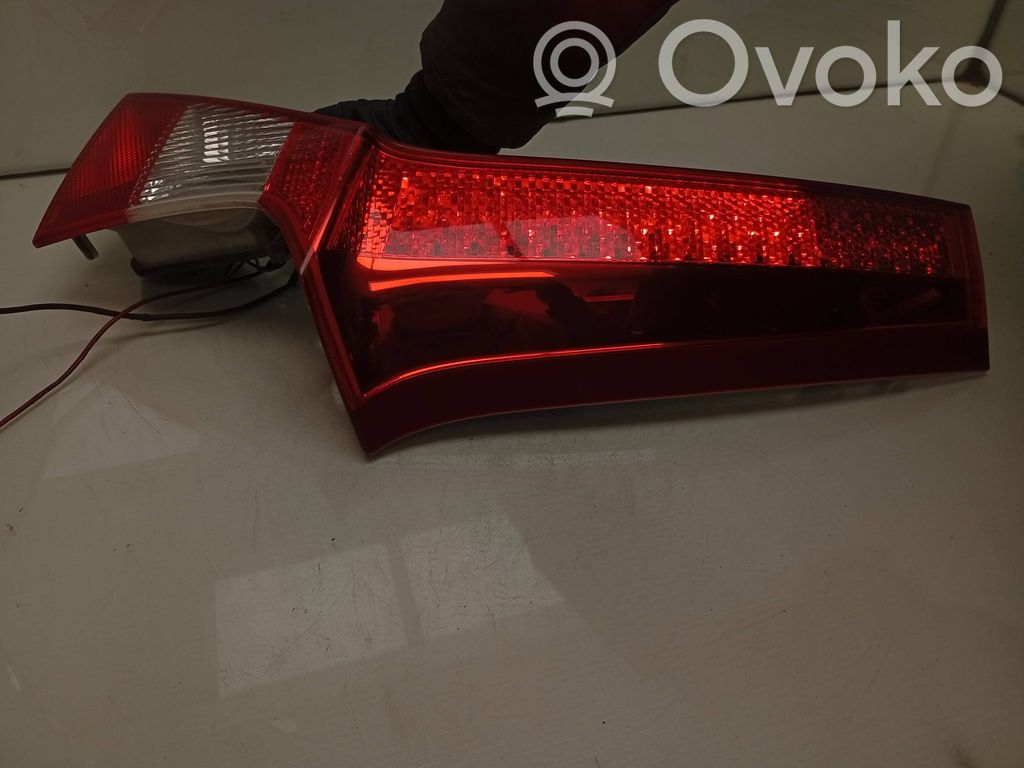 Volvo V70 Luci posteriori del portellone del bagagliaio 