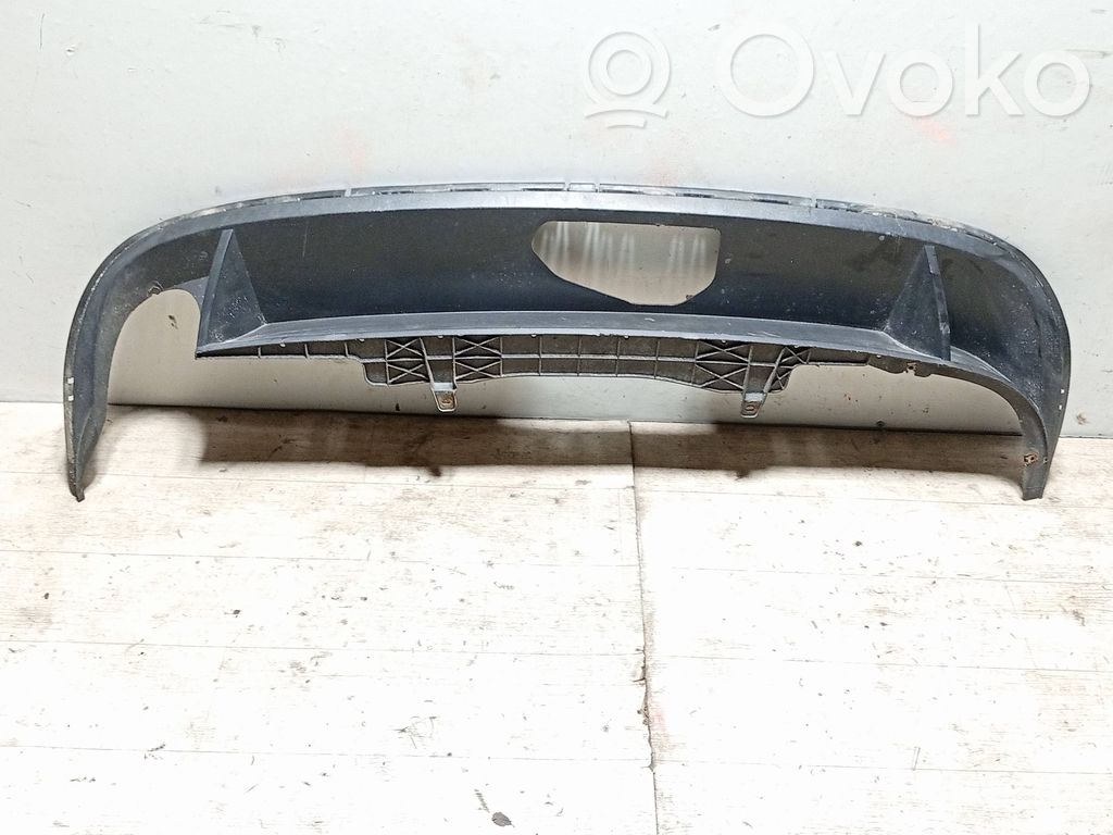 Volkswagen PASSAT B7 Fustă bară spate 