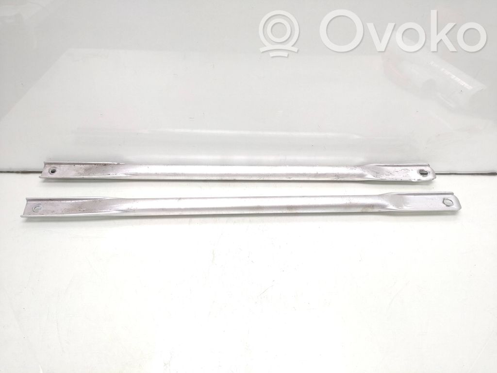 Mercedes-Benz C W205 Altra parte del vano motore