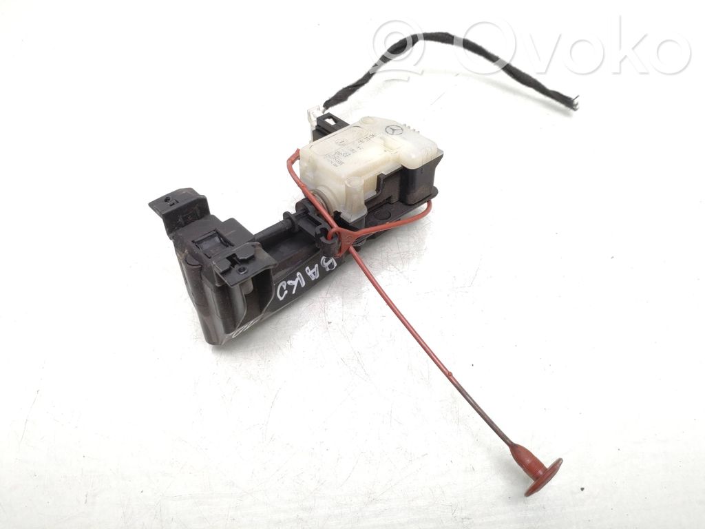 Mercedes-Benz ML W164 Serratura del tappo del serbatoio del carburante