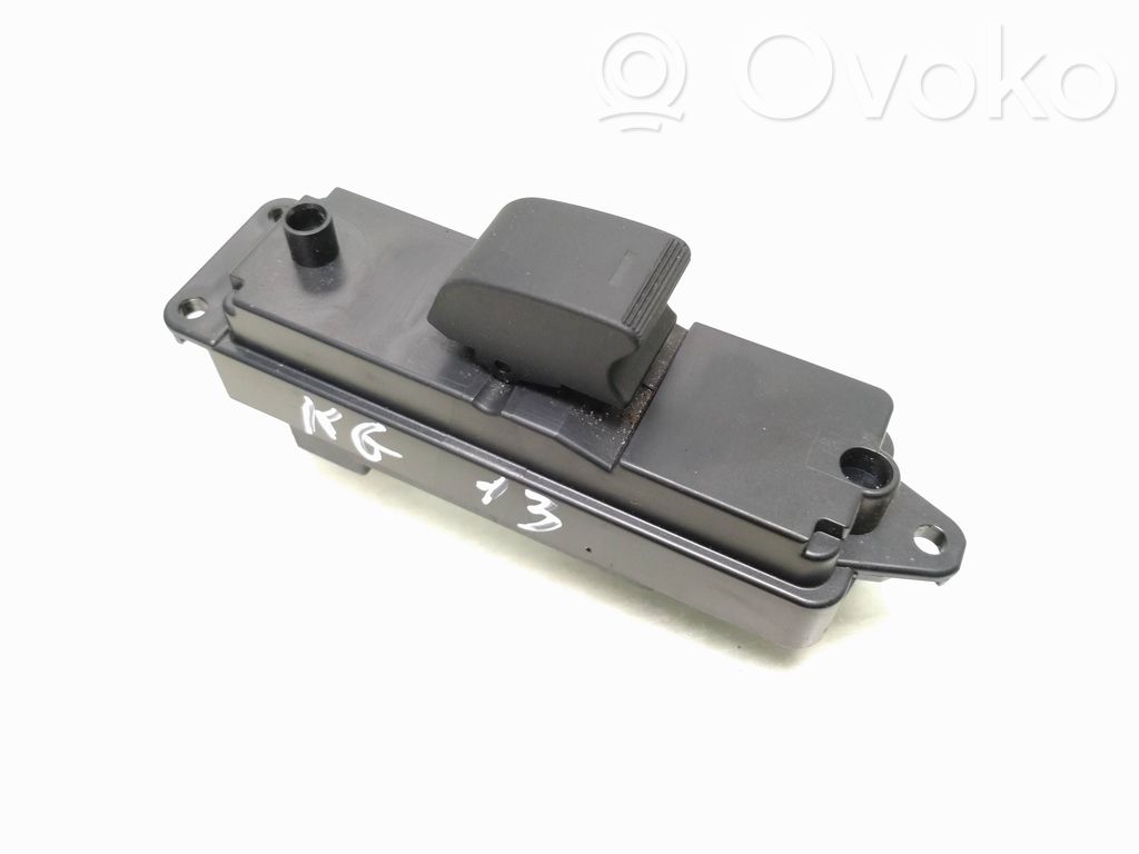 Electric window control switch   GS1E66380,03124620,K1827