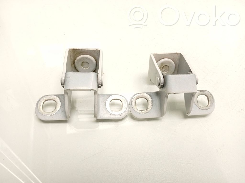 Opel Mokka X Tailgate/trunk/boot hinge 