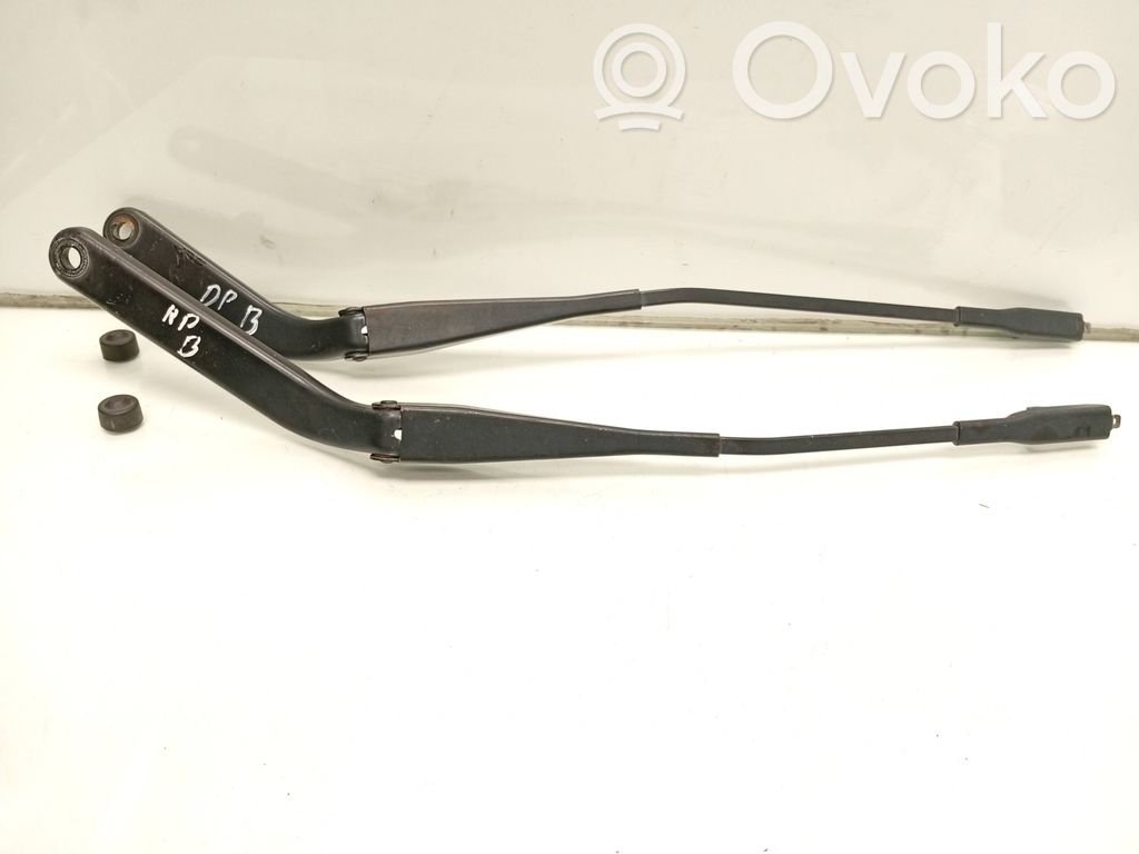Front wiper blade arm   7169972,7169971,61617169972,61617169971,61617169972,61617169971