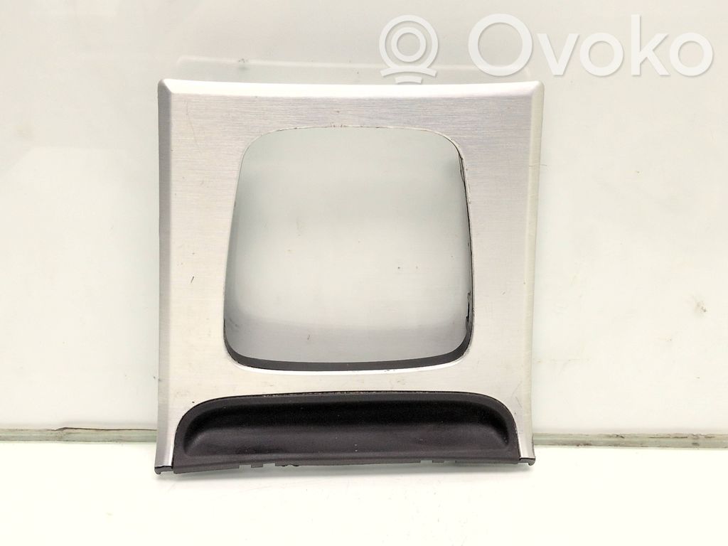 Volvo XC90 Rivestimento in plastica cornice della leva del cambio 