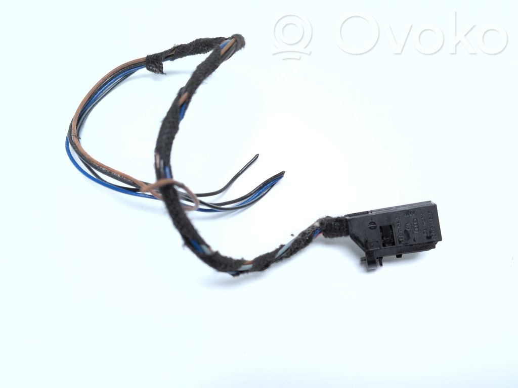 Otros cableados   4D0971636