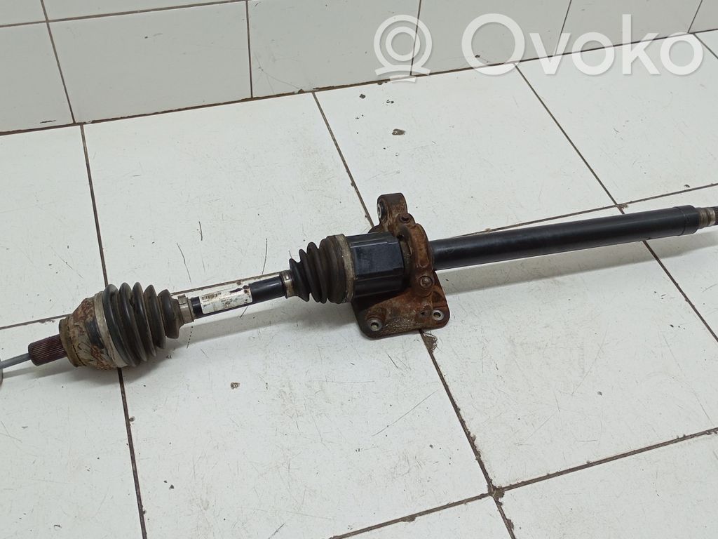 Priekinis pusašis   D0V6C,6G9N3B436DD,P30783206,T070315